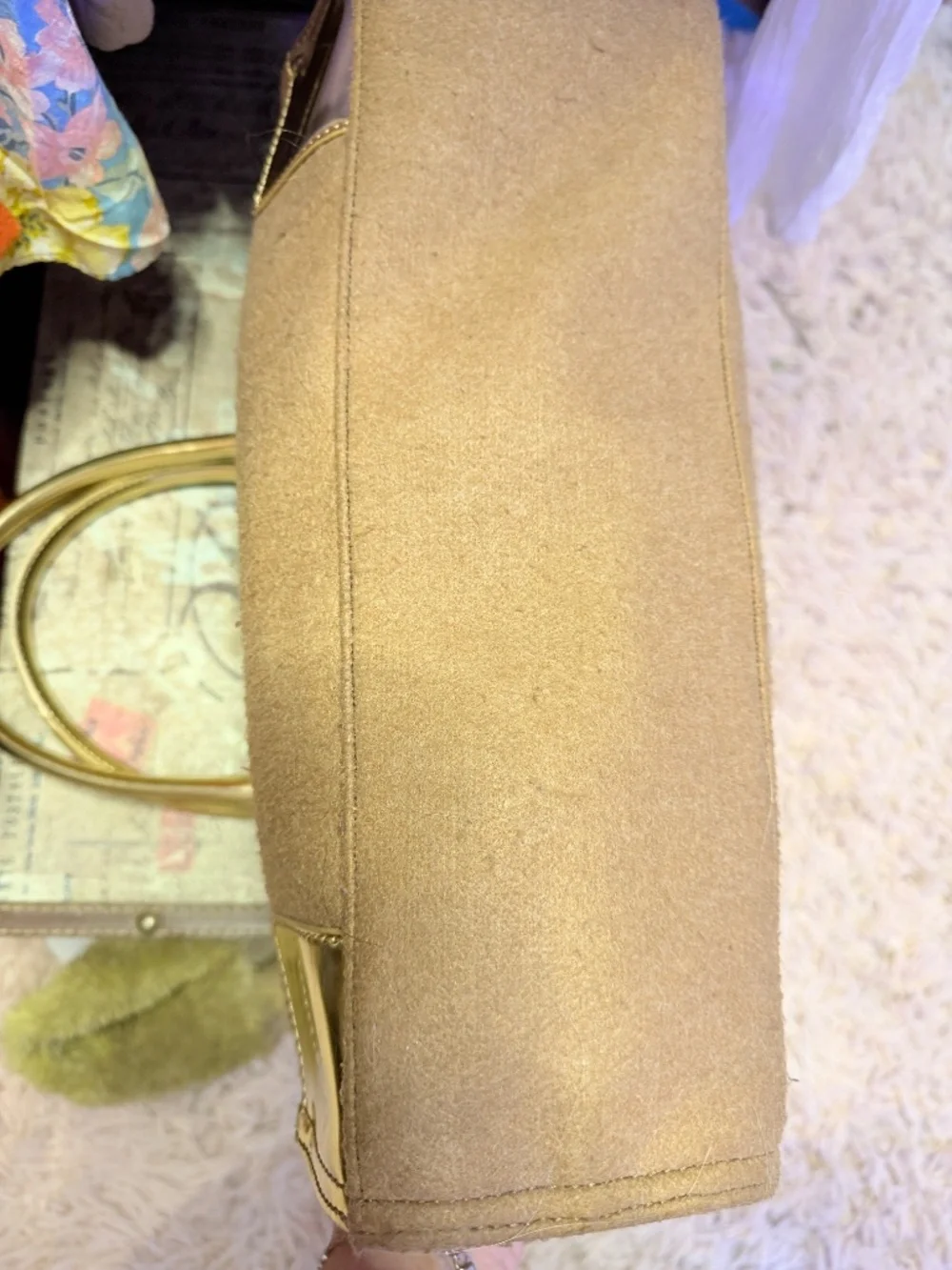 TORY BURCH Beauty TOTE Gold and Beige - Picture 9 of 12